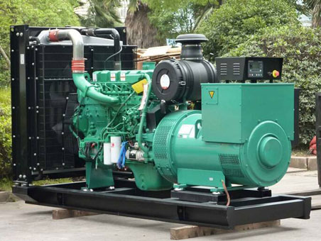 新晃710kw康明斯柴油发电机组图片 新晃710kw康明斯柴油发电机组图片